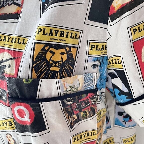 Playbill Short Sleeve Button Up V-Neck Shirt Pattern Of Playbills Women’s M - Picture 7 of 13